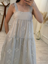Cargar imagen en el visor de la galería, RESHMA - Maxi vestido cuadros
