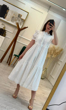 Cargar imagen en el visor de la galería, CARMELA - Maxi vestido blanco