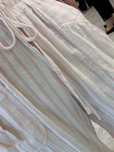 Cargar imagen en el visor de la galería, LUCRECIA - Pantalon blush