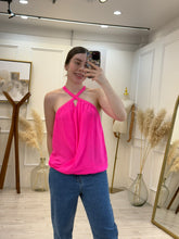 Cargar imagen en el visor de la galería, ASTREA – Blusa fucsia halter cruzada