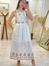Cargar imagen en el visor de la galería, CINDY - Maxi vestido blanco con café