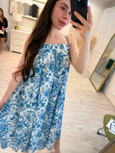 Cargar imagen en el visor de la galería, CORINTIA - Maxi vestido estampado azul