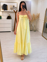 Cargar imagen en el visor de la galería, KENDALL - Maxi vestido amarillo