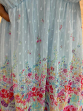 Cargar imagen en el visor de la galería, PIPER - Vestido midi azul claro con flores
