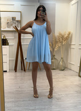 Cargar imagen en el visor de la galería, PAIGE - Vestido corto azul claro