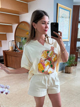 Cargar imagen en el visor de la galería, CAMPBELL - Blusa beige estampada