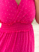 Cargar imagen en el visor de la galería, PAULINA - Maxi vestido fucsia