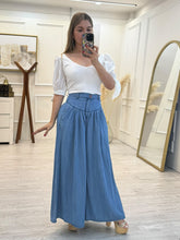 Cargar imagen en el visor de la galería, DAMIANA - Blusa blanca