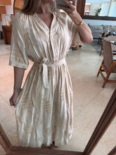 Cargar imagen en el visor de la galería, ROSETTA - Maxi vestido beige hojas
