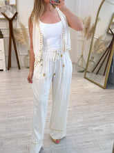 Cargar imagen en el visor de la galería, BIRDIE - Set pantalon y chaleco blanco