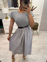 Cargar imagen en el visor de la galería, AURORA - Maxi vestido gris