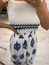 Cargar imagen en el visor de la galería, ALEXA - Set blusa y falda blanco con azul