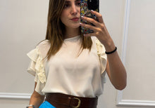 Cargar imagen en el visor de la galería, SCARLETT - Blusa hueso