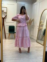 Cargar imagen en el visor de la galería, JOLENE - Set blusa y falda rosa