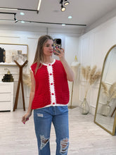 Cargar imagen en el visor de la galería, IVANKA - Chaleco rojo de punto