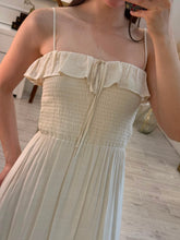 Cargar imagen en el visor de la galería, APRIL - Maxi vestido avena tirantes