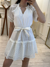 Cargar imagen en el visor de la galería, CANDELARIA - Vestido corto blanco