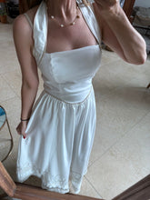 Cargar imagen en el visor de la galería, APPLEJACK - Maxi vestido blanco