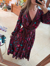 Cargar imagen en el visor de la galería, GEORGINA - Maxi vestido granate estampado