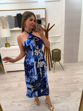 Cargar imagen en el visor de la galería, DARIANA - Vestido midi flores azul