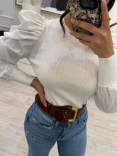 Cargar imagen en el visor de la galería, FRANCISCA - Blusa blanca