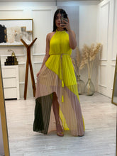 Cargar imagen en el visor de la galería, ENOLA - Maxi vestido plisado