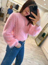 Cargar imagen en el visor de la galería, ASHLYN - Sueter rosa