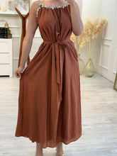 Cargar imagen en el visor de la galería, FARRAH - Maxi vestido cafe