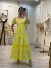 Cargar imagen en el visor de la galería, DAGGER - Maxi vestido amarillo