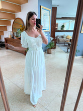 Cargar imagen en el visor de la galería, NOELIA - Maxi vestido blanco