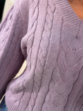 Cargar imagen en el visor de la galería, ARIADNA - Sueter de punto lavanda