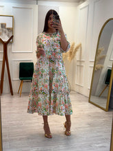 Cargar imagen en el visor de la galería, ISLEY - Maxi vestido blanco estampado