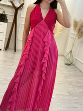 Cargar imagen en el visor de la galería, ROSALIA - Maxi vestido fucsia plisado