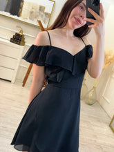 Cargar imagen en el visor de la galería, SOL - Vestido corto negro