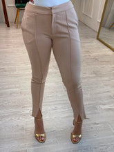 Cargar imagen en el visor de la galería, CAROLINE - Pantalon khaki