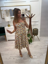 Cargar imagen en el visor de la galería, DOLLY - Vestido corto girasoles tirantes