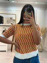 Cargar imagen en el visor de la galería, VIVIAN - Blusa tejida ondas