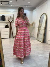 Cargar imagen en el visor de la galería, ADRIANA - Maxi Rosa diseñó bouquets