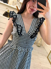 Cargar imagen en el visor de la galería, GRACIELA - Maxi vestido cuadros blanco y negro