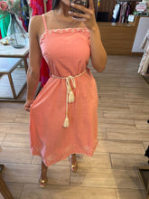 Cargar imagen en el visor de la galería, ANASTACIA - Maxi vestido salmón