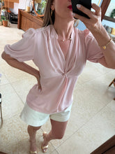 Cargar imagen en el visor de la galería, URSULA - Blusa rosa