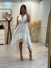 Cargar imagen en el visor de la galería, ARIADNA - Maxi vestido blanco flecos