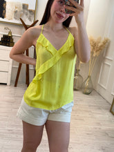 Cargar imagen en el visor de la galería, CHEYENNE - Blusa amarilla