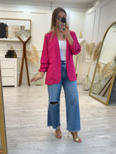 Cargar imagen en el visor de la galería, COREEN - Blazer fucsia