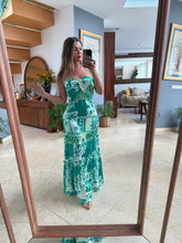 Cargar imagen en el visor de la galería, LEIRE - Maxi vestido verde estampado tirantes