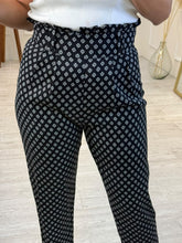 Cargar imagen en el visor de la galería, CORNELIA - Pantalon estampado rombos