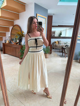 Cargar imagen en el visor de la galería, GAELA - Maxi vestido hueso tirantes