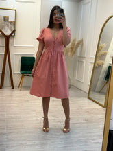 Cargar imagen en el visor de la galería, ELIANE - Vestido midi coral rayas