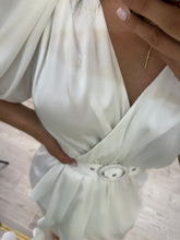 Cargar imagen en el visor de la galería, MARCELA - Vestido midi blanco