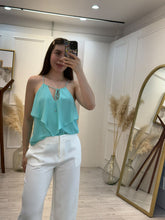 Cargar imagen en el visor de la galería, GEORGINA - Blusa menta tirantes